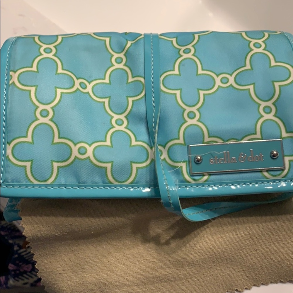 Stella & Dot Jewelry Roll